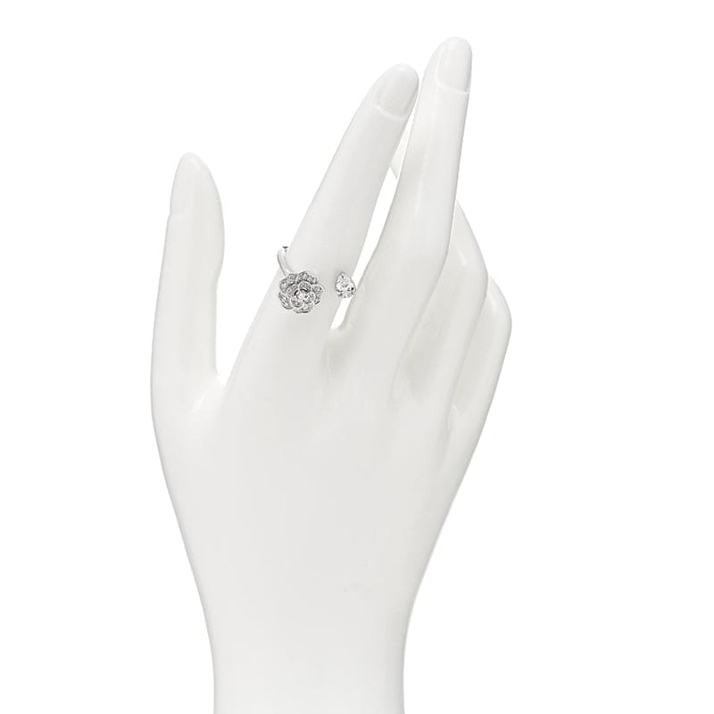 18K  Chanel Diamond Camelia Precieux Ring
