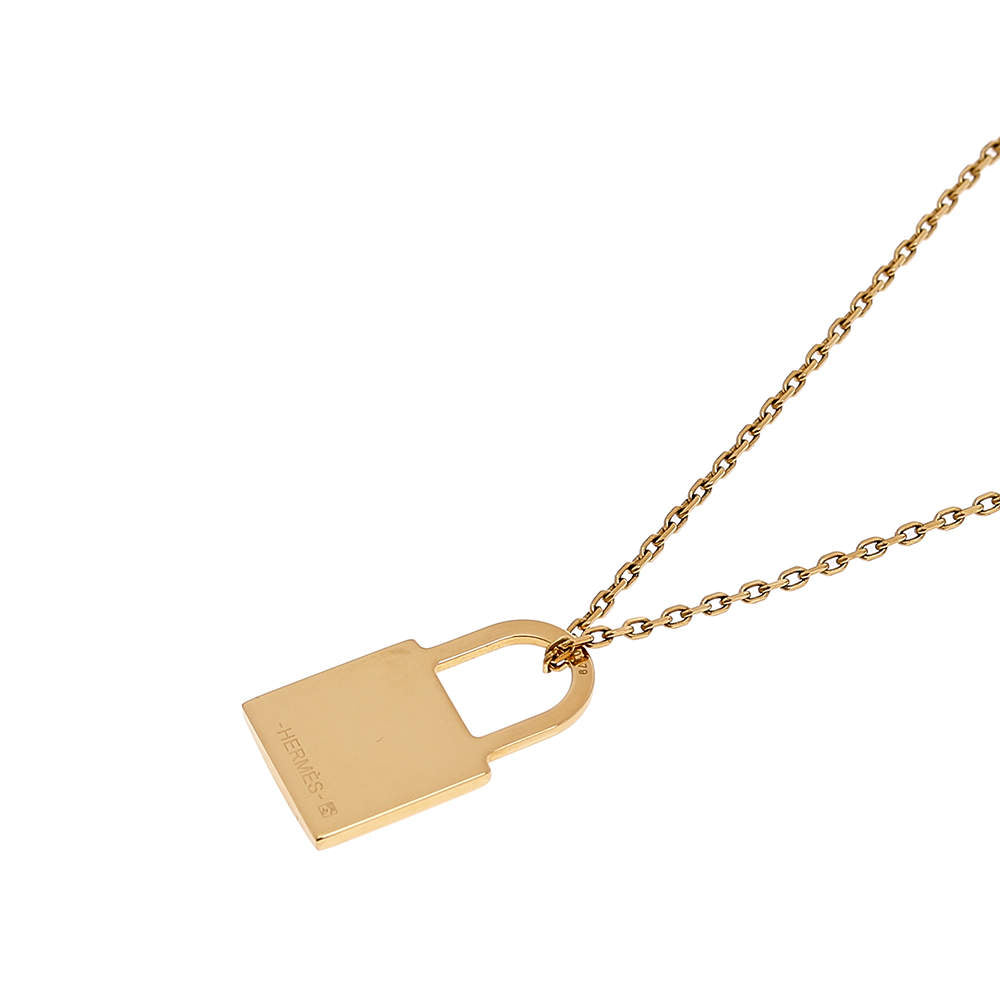 18K O'Kelly Pendant Hermes Necklace