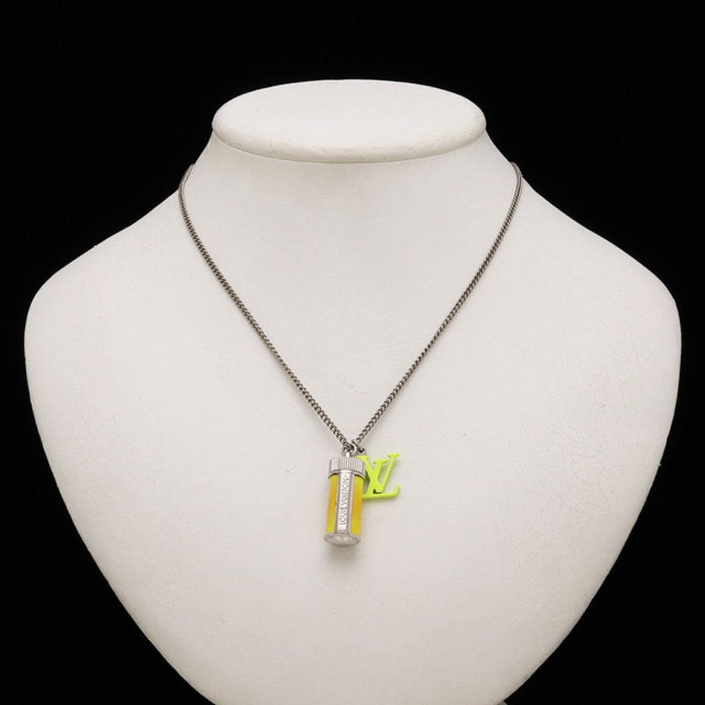18K Louis Vuitton Collier Fluo Charms Vintage Necklace