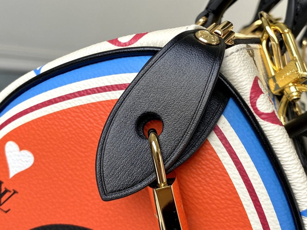 LOUIS VUITTON SPEEDY GAME ON BANDOULIERE 25CM