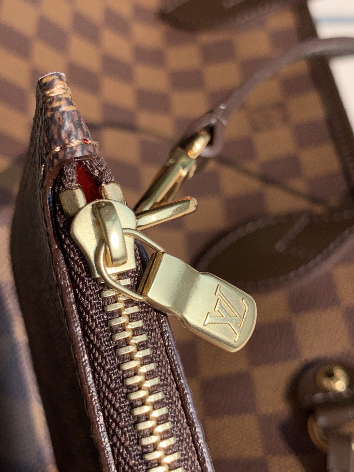 LOUIS VUITTON NEVER FULL MM WITH DUSTBAG DAMIER EBENE CANVAS 29CM