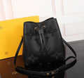 LOUIS VUITTON CRAFTY NÉONOÉ BANDOULIERE MM 26CM BLACK