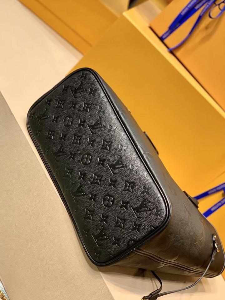 LOUIS VUITTON NEVERFULL MM 32 BLACK EMBOSSED COWHIDE LEATHER