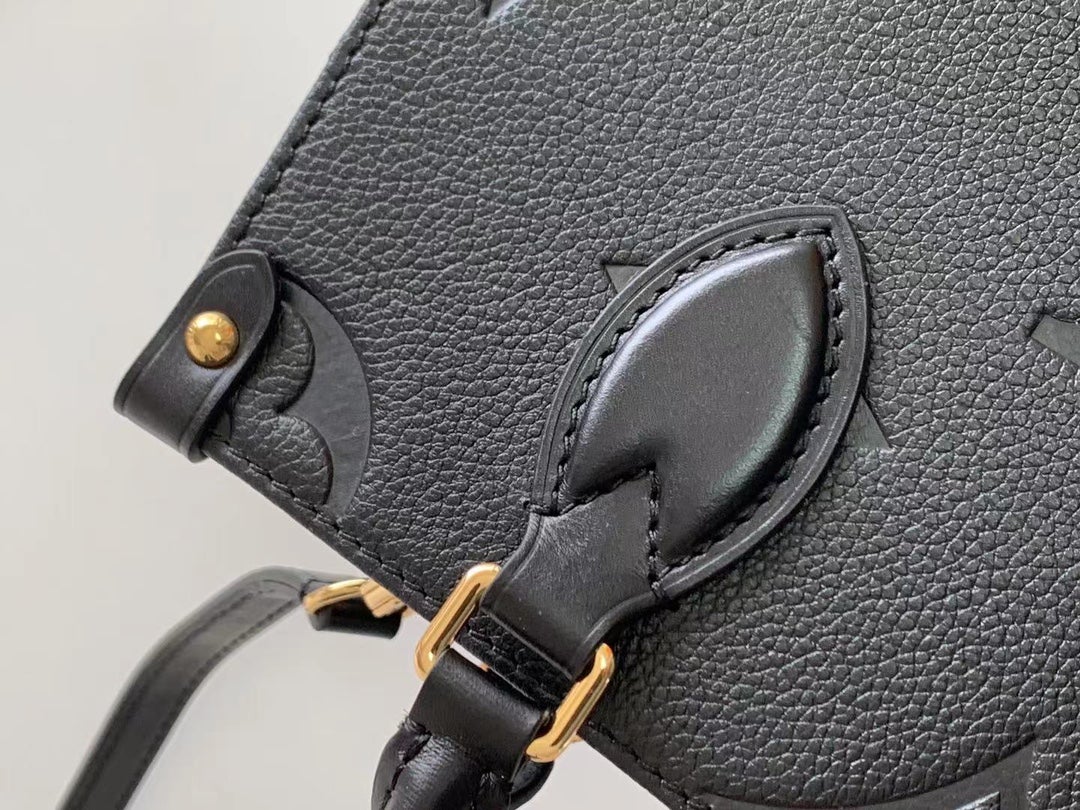 LOUIS VUITTON ONTHEGO PM 25 BLACK MONOGRAM EMPREINTE GIANT CANVAS