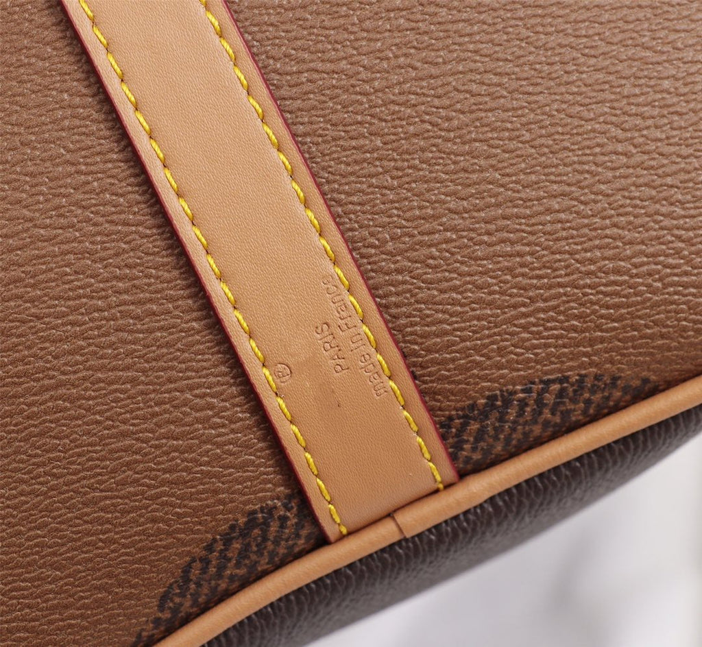 LOUIS VUITTON SPEEDY BANDOULIERE 25 GIANT MONOGRAM CANVAS