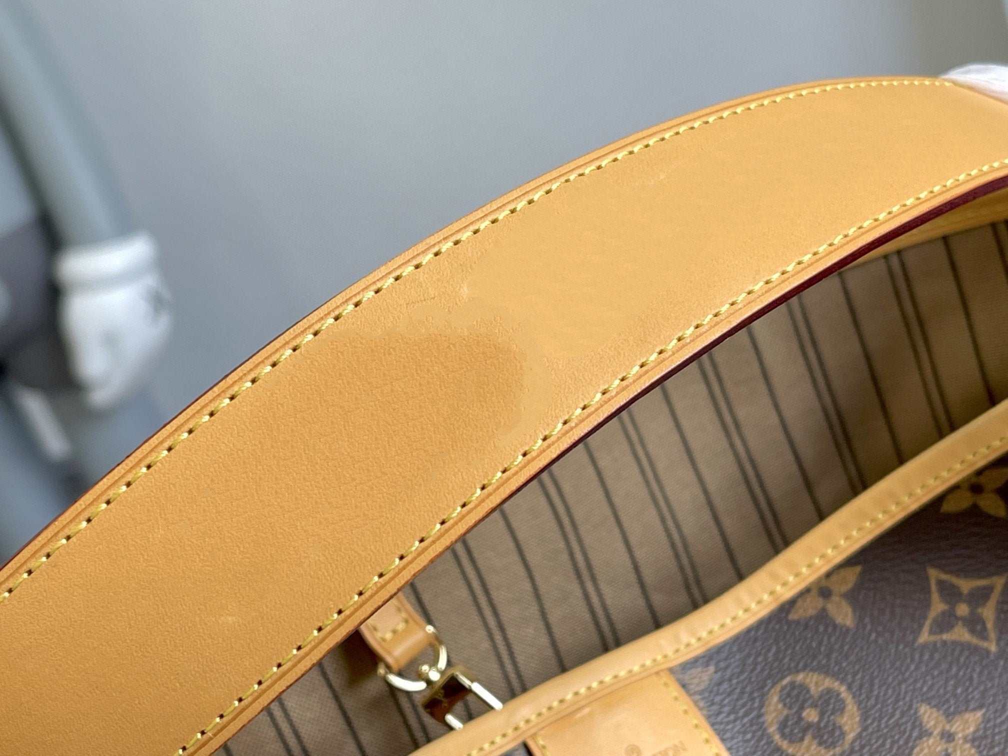 LOUIS VUITTON DELIGHT FULL MM 52CM MONOGRAM