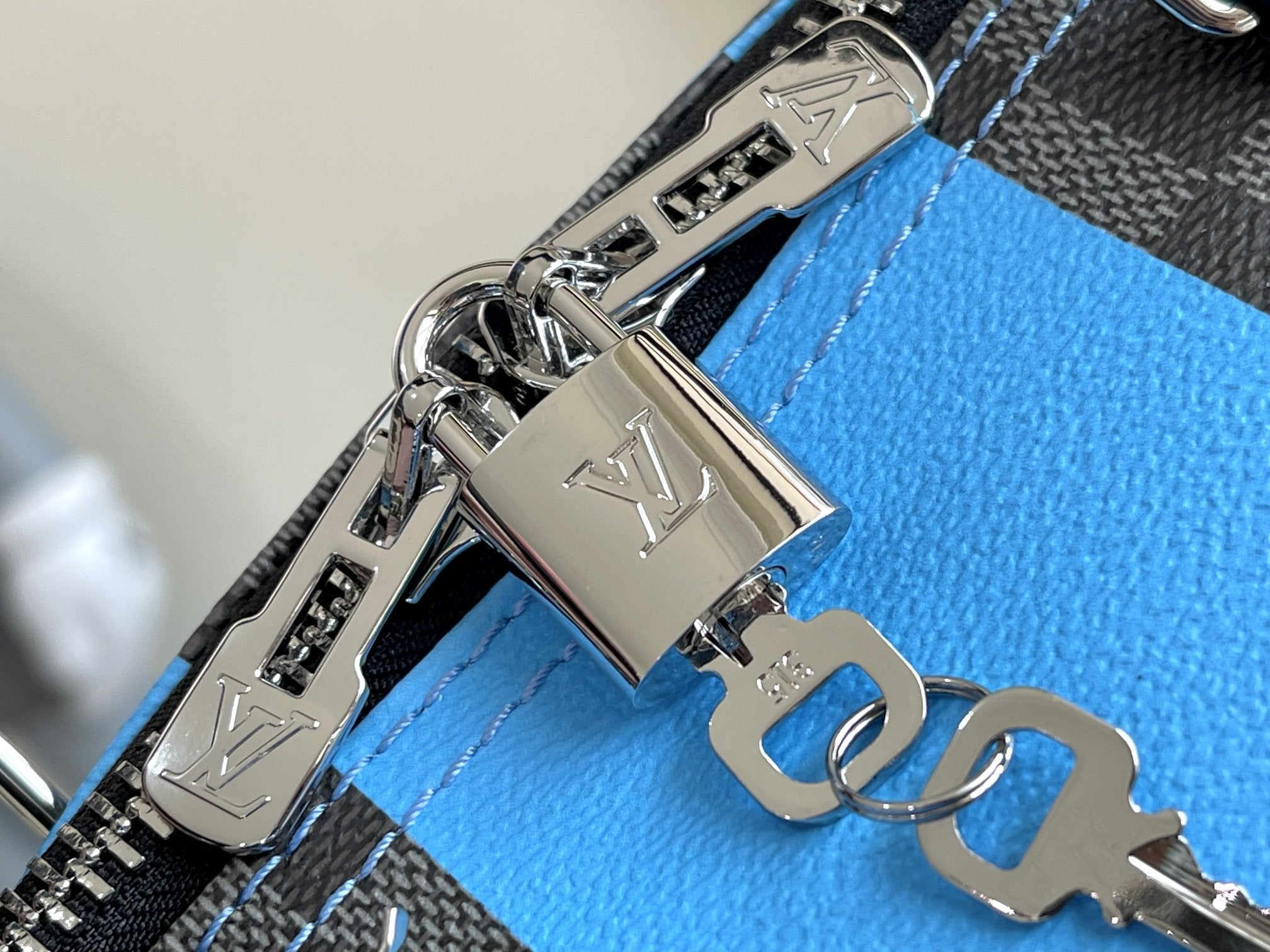 LOUIS VUITTON KEEPALL 50 BANDOULIERE BLUE DAMIER GRAPHITE