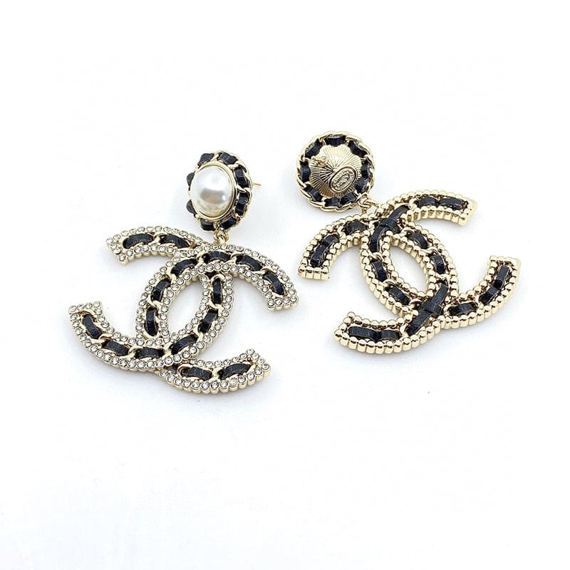18K  Chanel Pearl Drop Earrings
