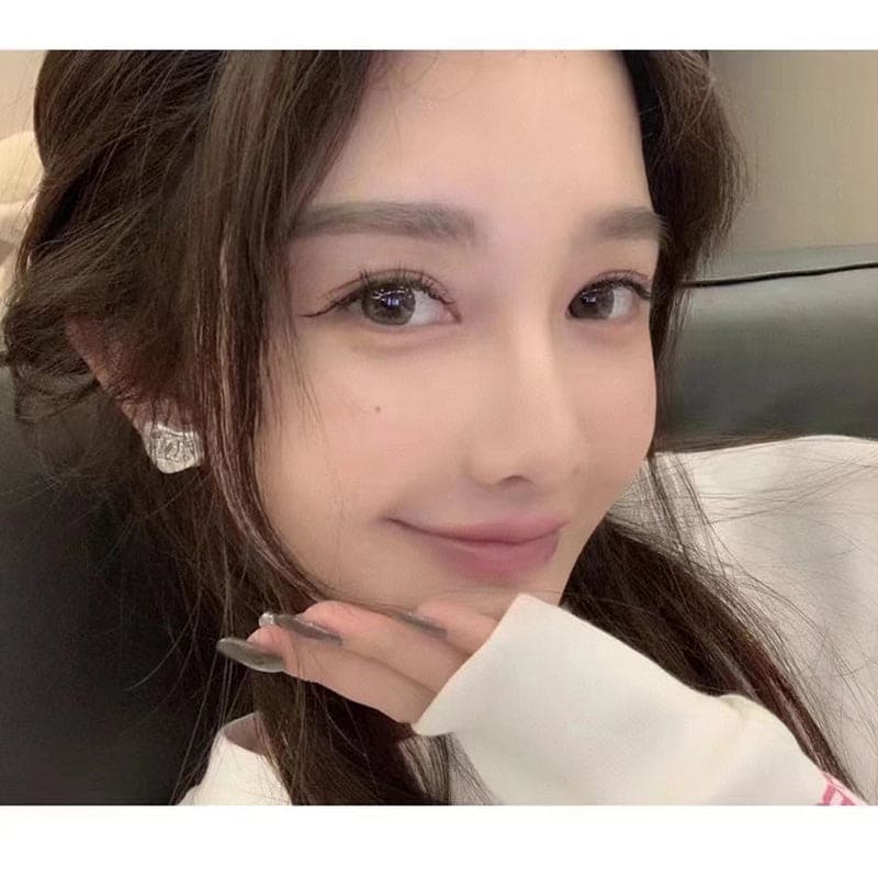 18K  Chanel Pearl Heart Earrings