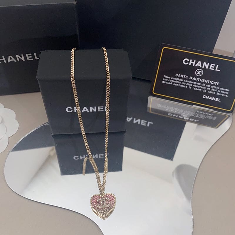 18K  Chanel Pink Diamonds Necklace