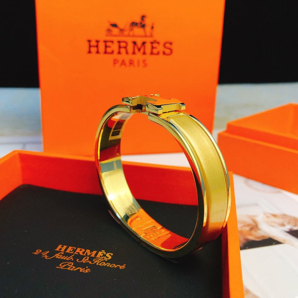 18K Clic Hermes Yellow Bracelet