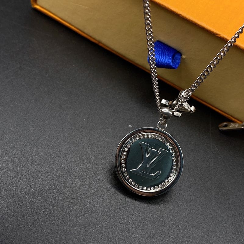 18K Louis Vuitton Catch Pendant Necklace