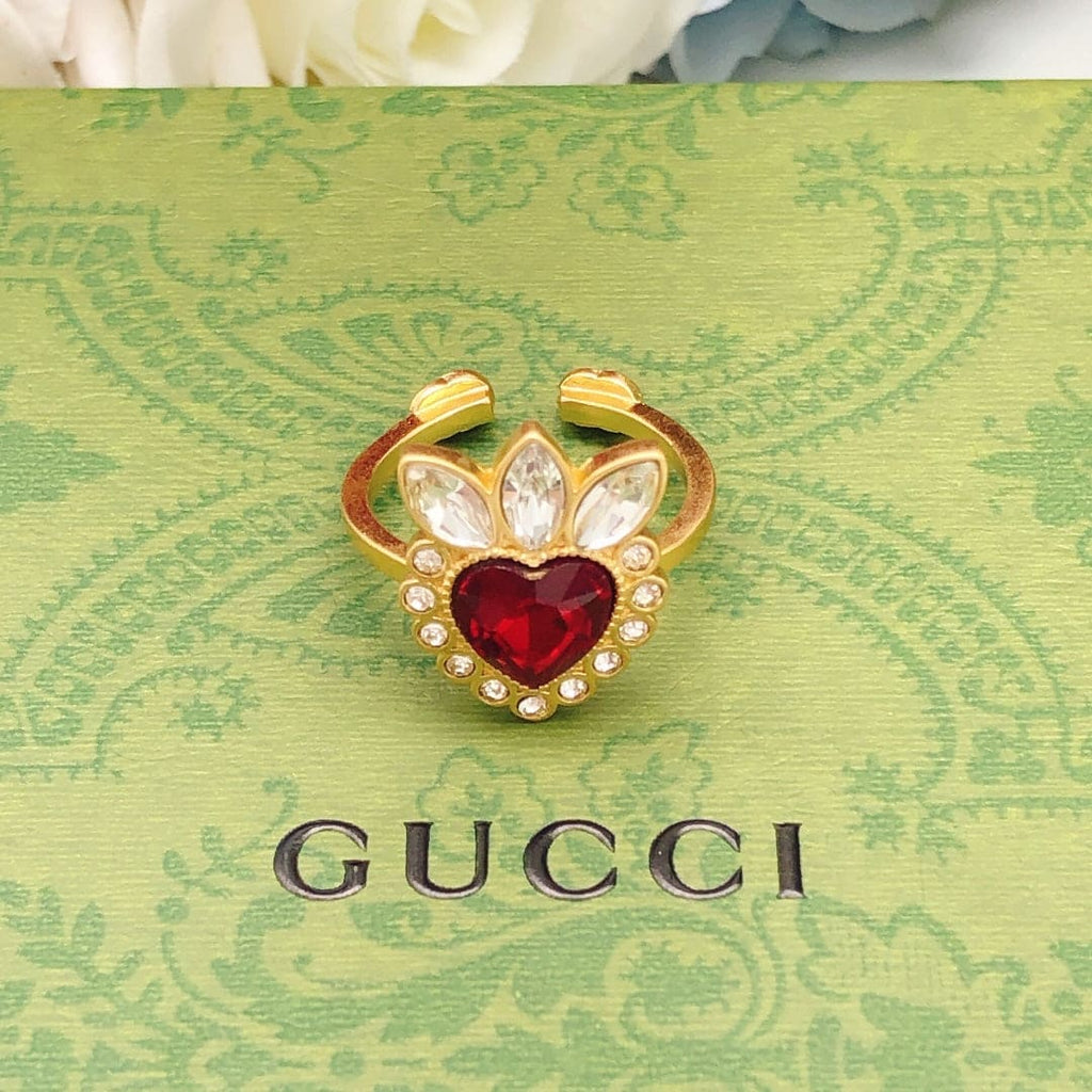 18K Double Gucci Crystal Heart Ring