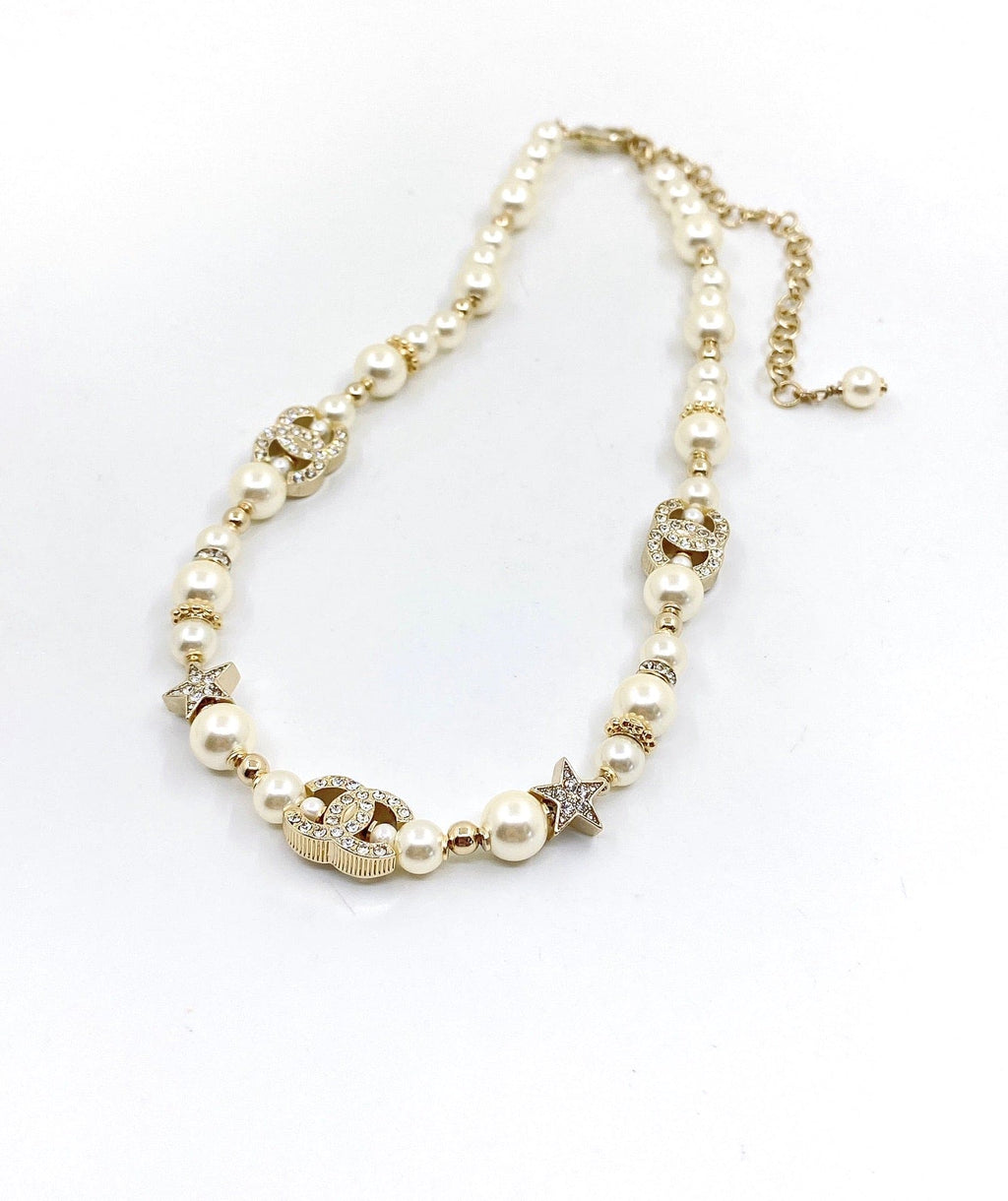 18K  Chanel Pearl Diamonds Necklace