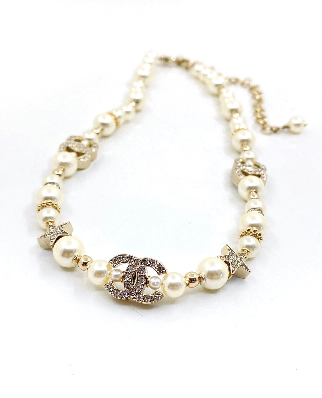 18K  Chanel Pearl Diamonds Necklace