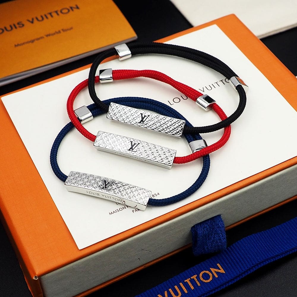 18K Louis Vuitton Champs Elys¨¦es Blue Bracelet
