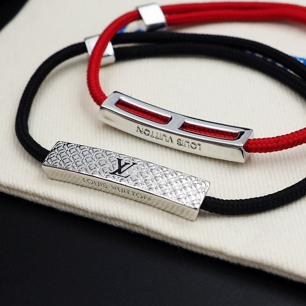 18K Louis Vuitton Champs Elys¨¦es Red Bracelet