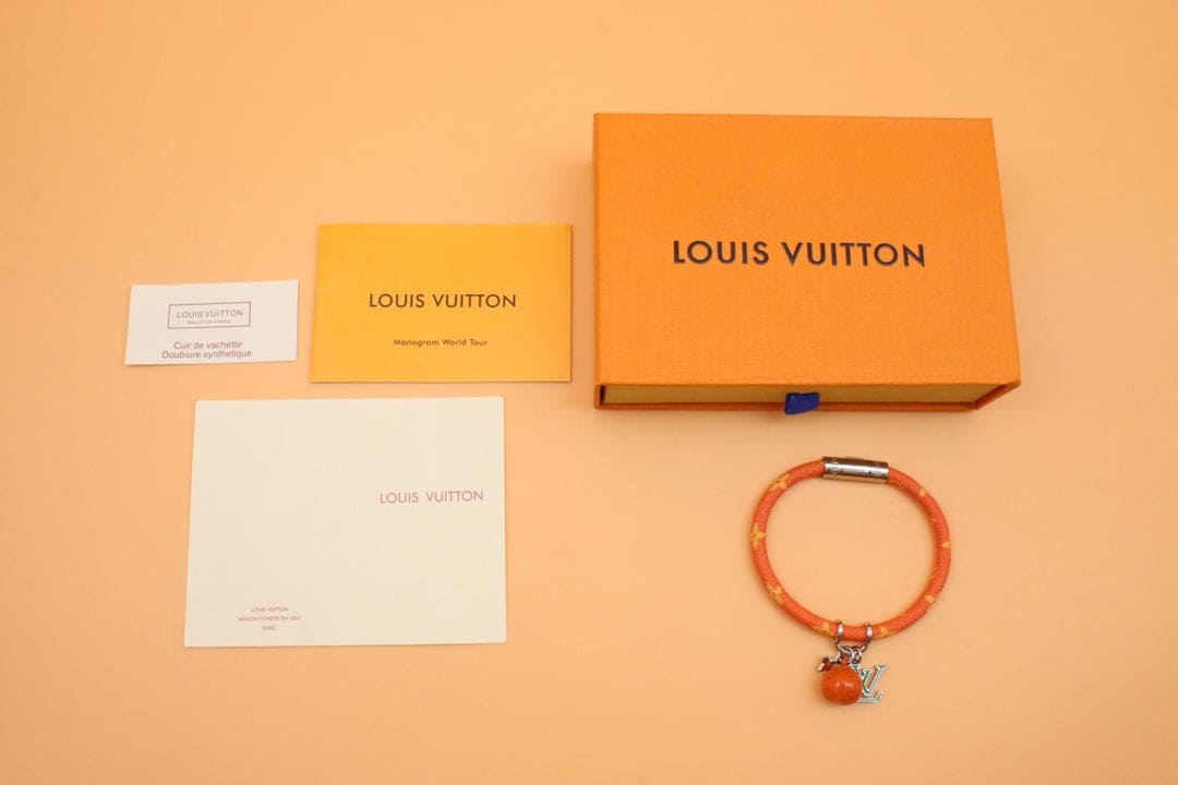18K Louis Vuitton Hang It Fruits Orange Bracelet