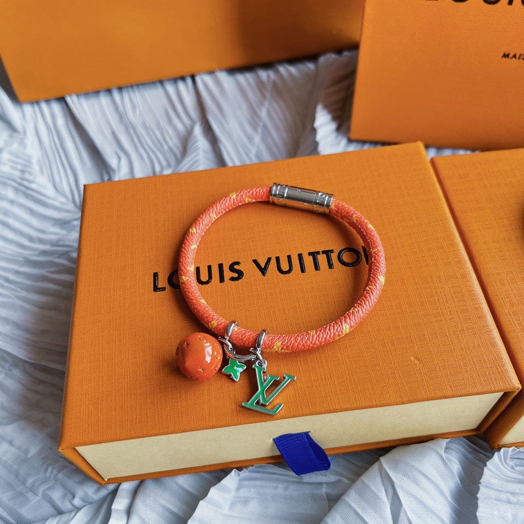 18K Louis Vuitton Hang It Fruits Orange Bracelet