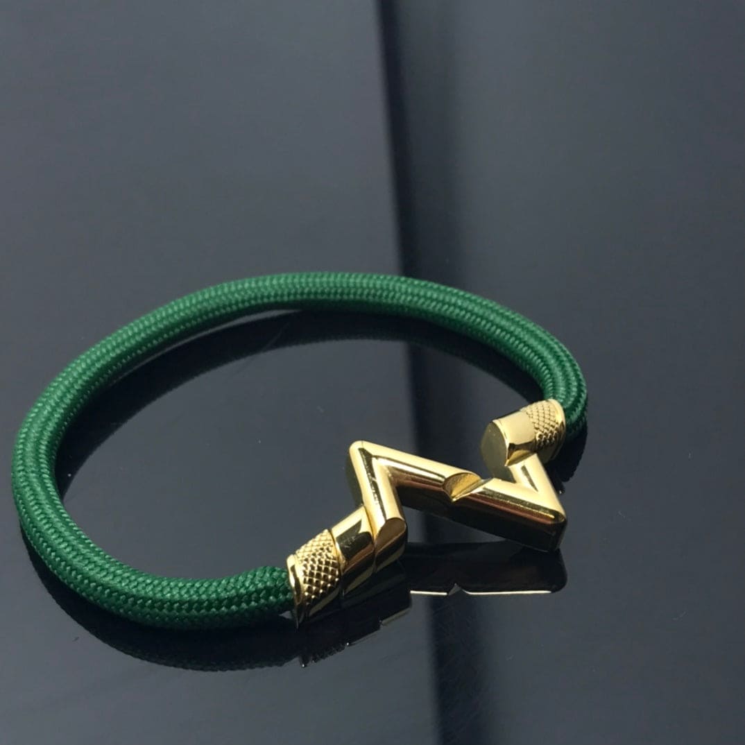 18K Louis Vuitton Volt Upside Down Play Green Bracelet