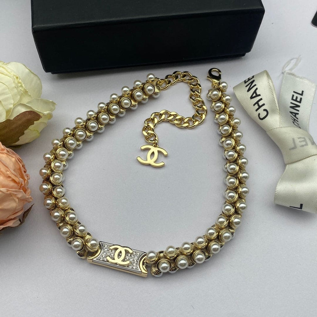 18K  Chanel Pearls Chain Necklace
