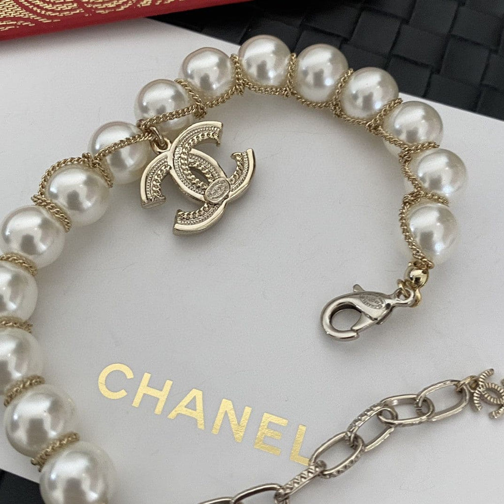 18K Pearls  Chanel Bracelet