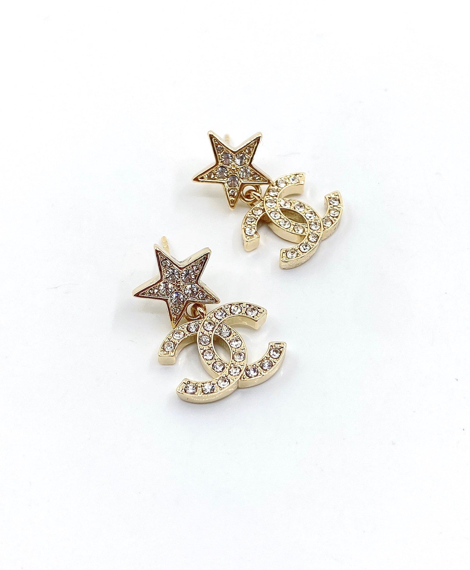 18K  Chanel Star Diamond Earrings
