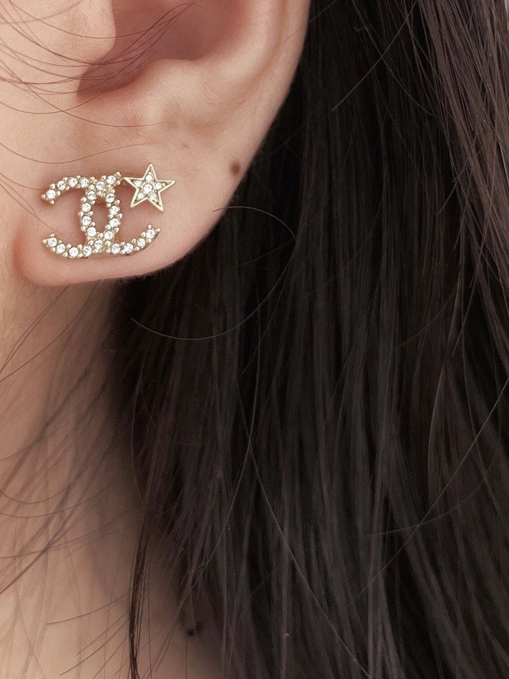 18K  Chanel Star Earrings