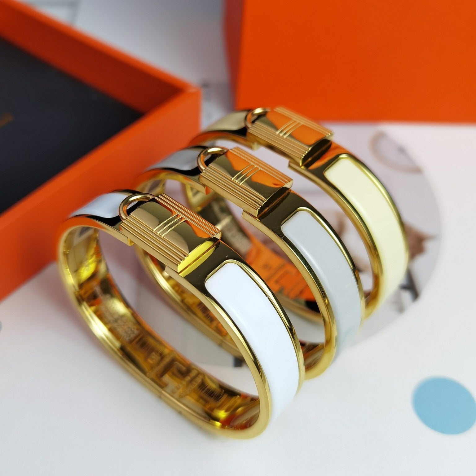 18K Clic Cadenas White Hermes Bracelet