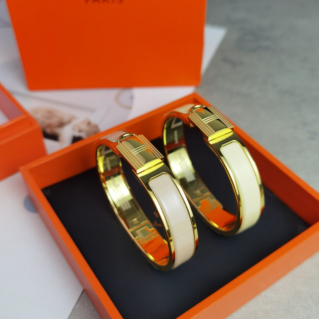 18K Clic Cadenas Light Brown Hermes Bracelet