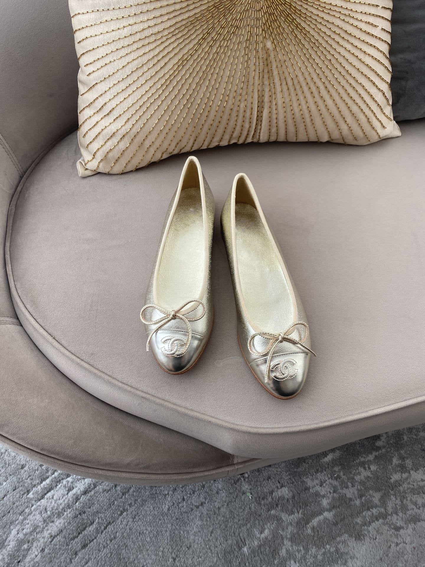 CHANEL BALLET FLATS LIGHT GOLD LAMBSKIN