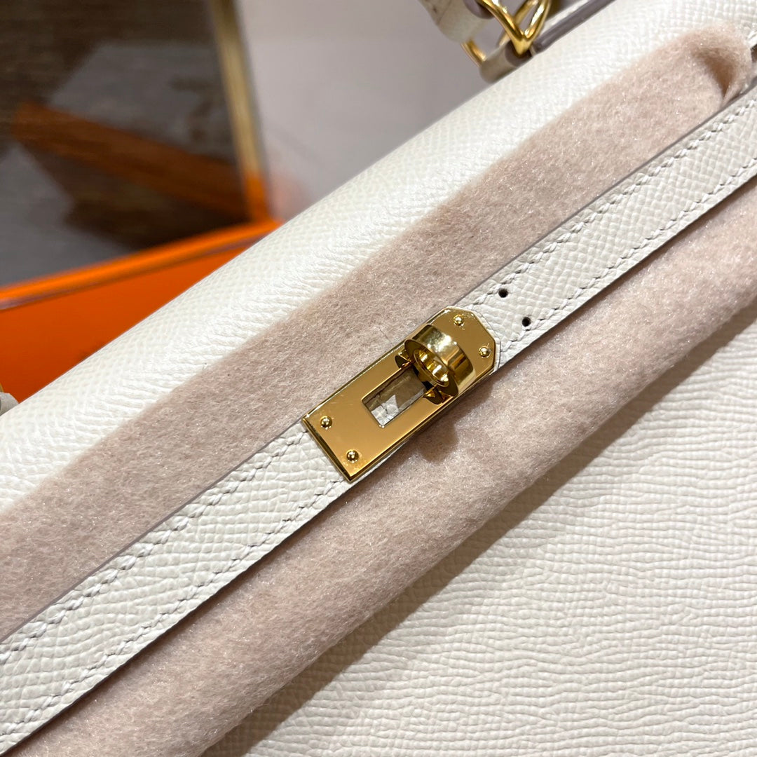 HERMES KELLY 25CM WHITE EPSOM LEATHER GOLD HARDWARE