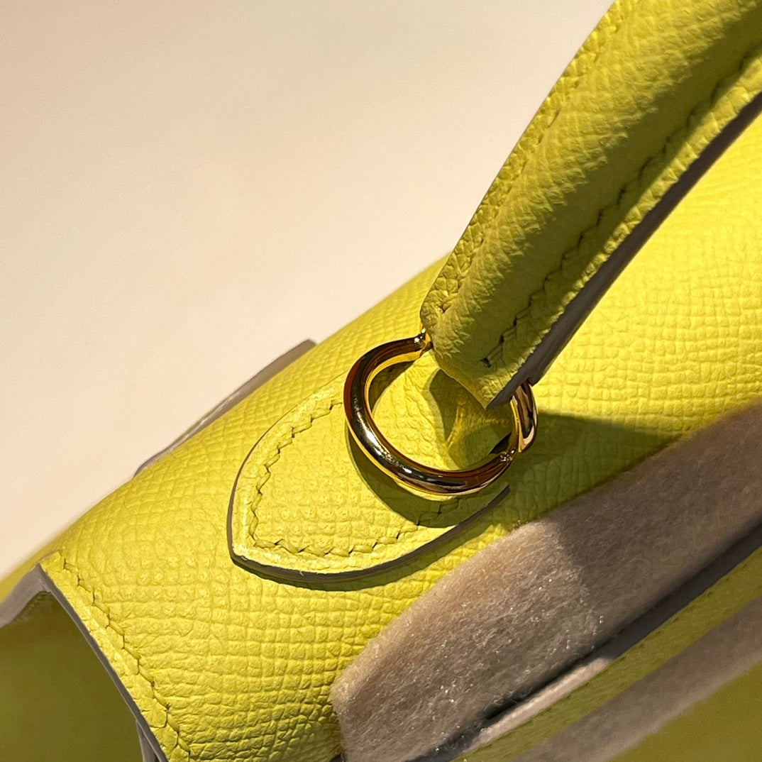 HERMES KELLY 25CM LIME EPSOM LEATHER GOLD HARDWARE