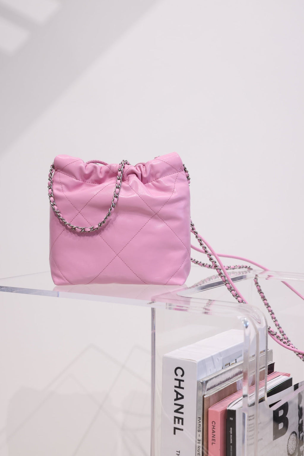 CHANEL HOBO BAG 22 PINK LAMBSKIN SILVER HARDWARE 20CM