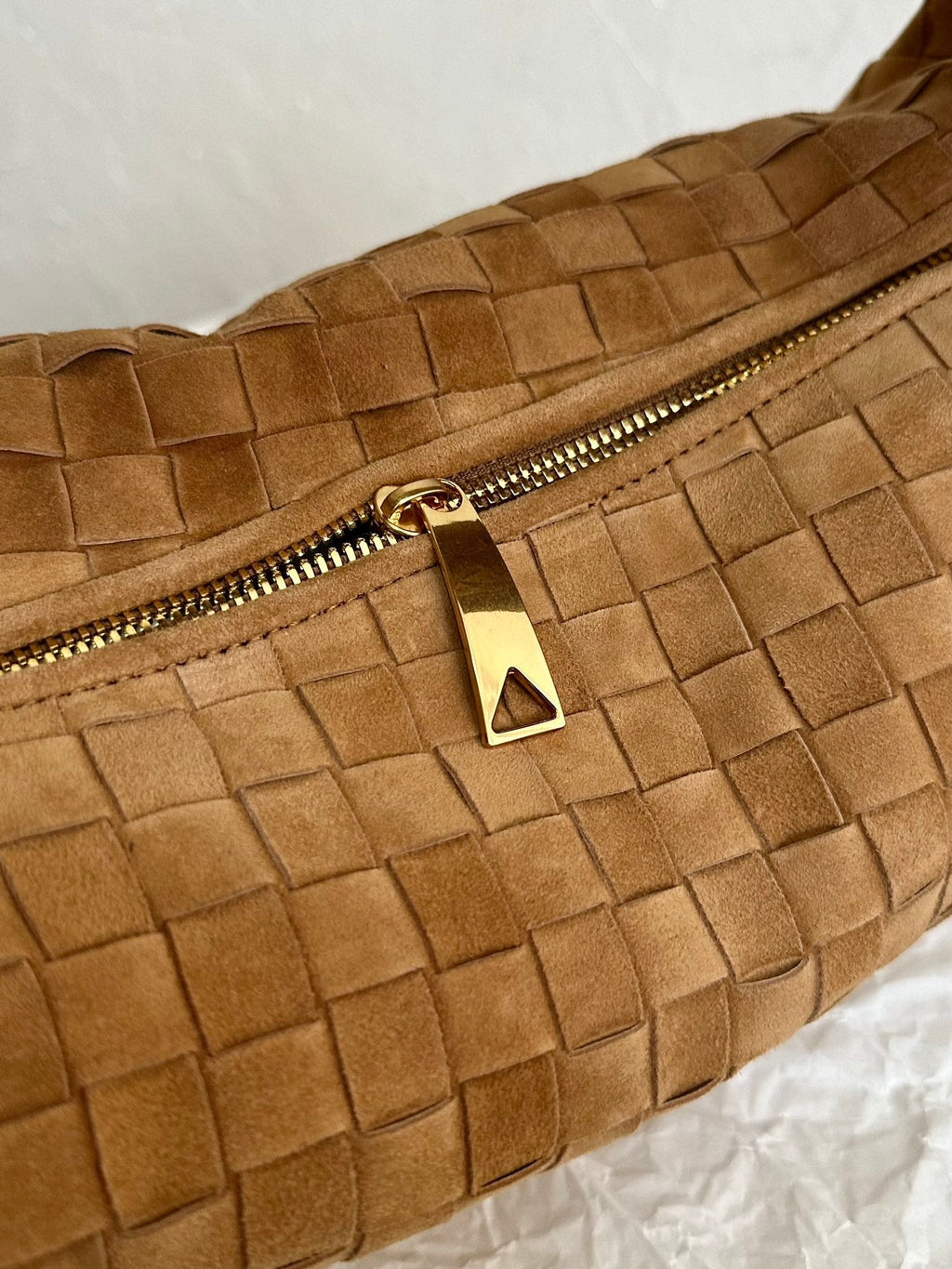 BOTTEGA VENETA SMALL JODIE 48CM BROWN SUEDE LEATHER