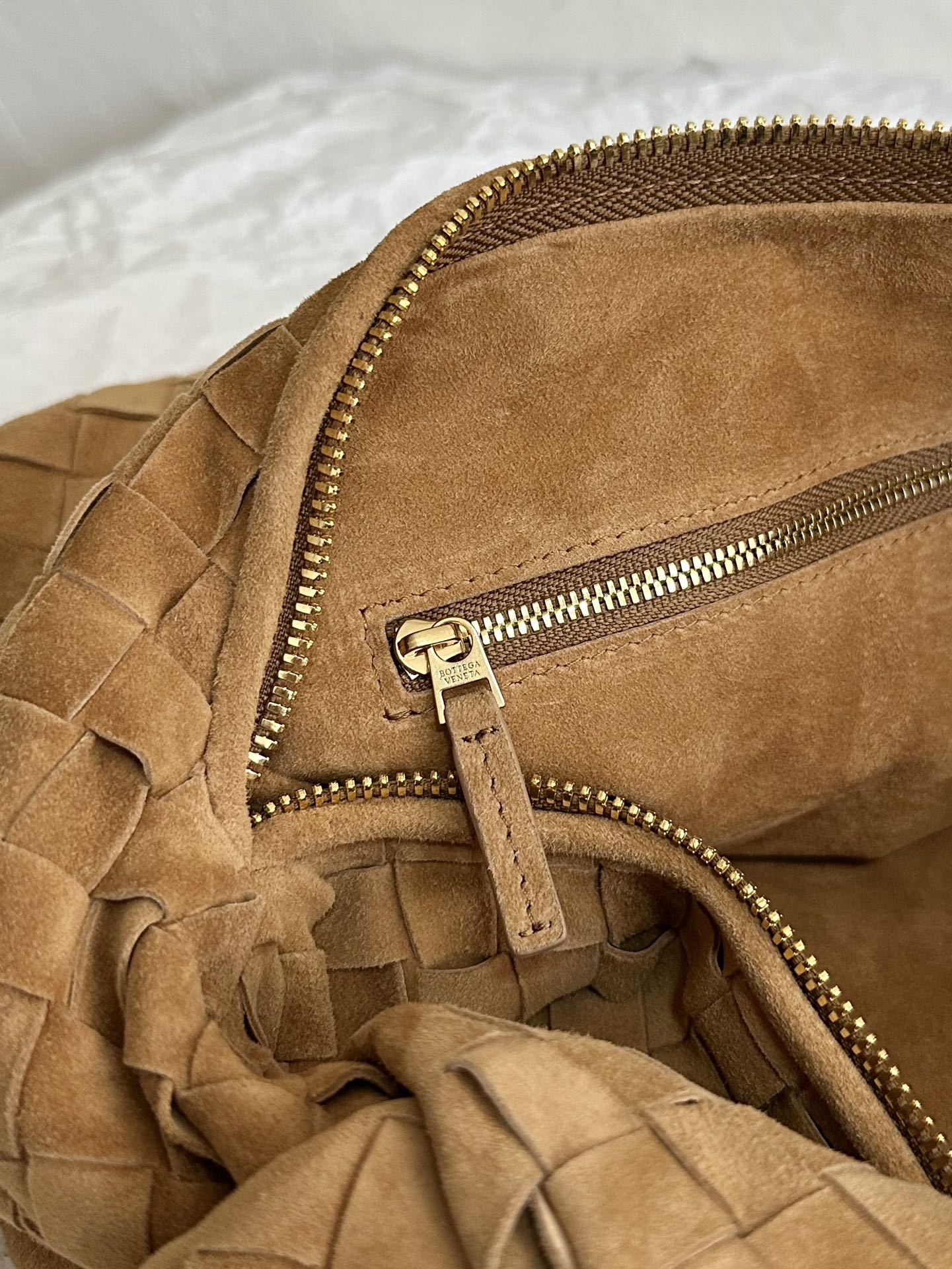 BOTTEGA VENETA SMALL JODIE 48CM BROWN SUEDE LEATHER