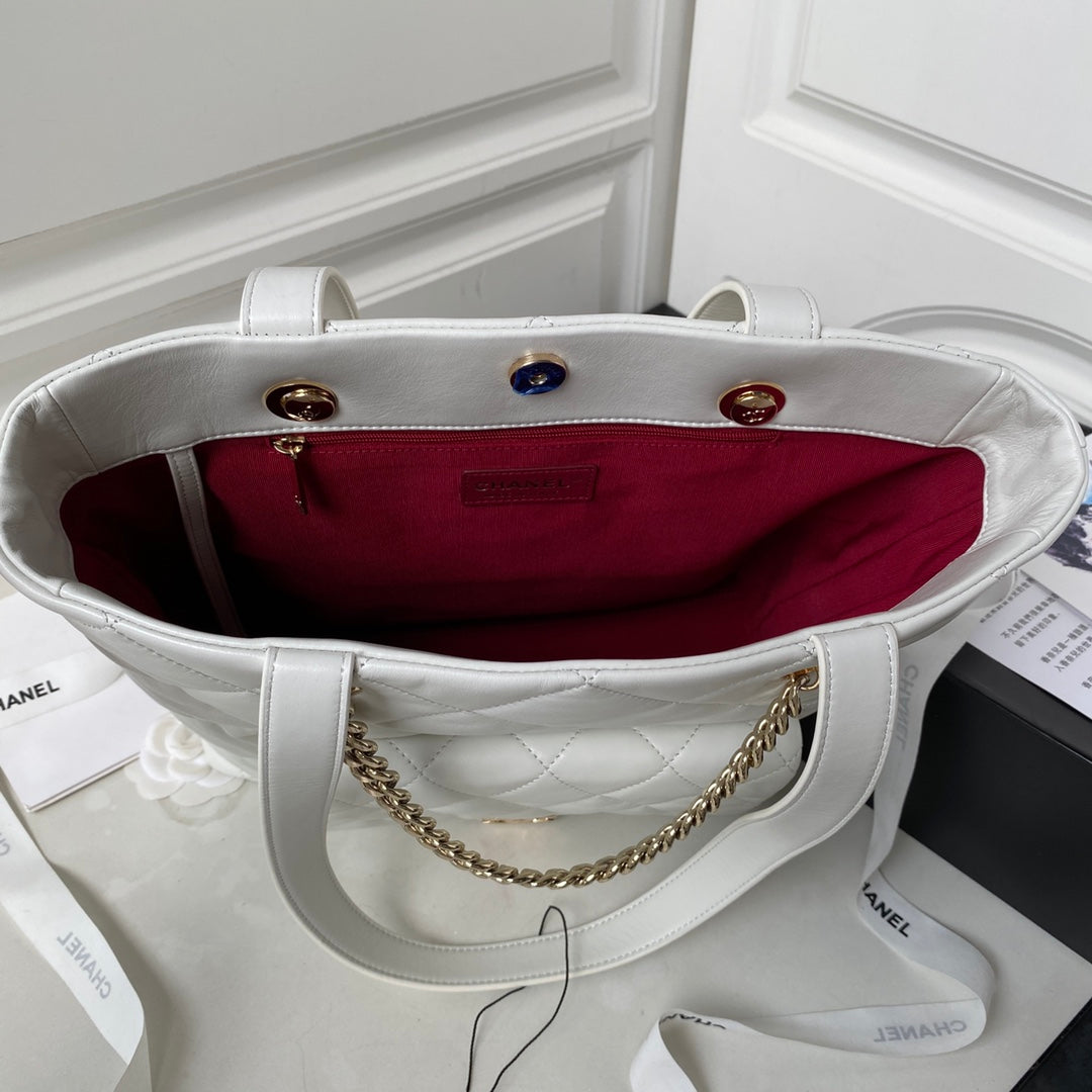 CHANEL 19 TOTE 33CM WHITE LAMBSKIN GOLD HARDWARE
