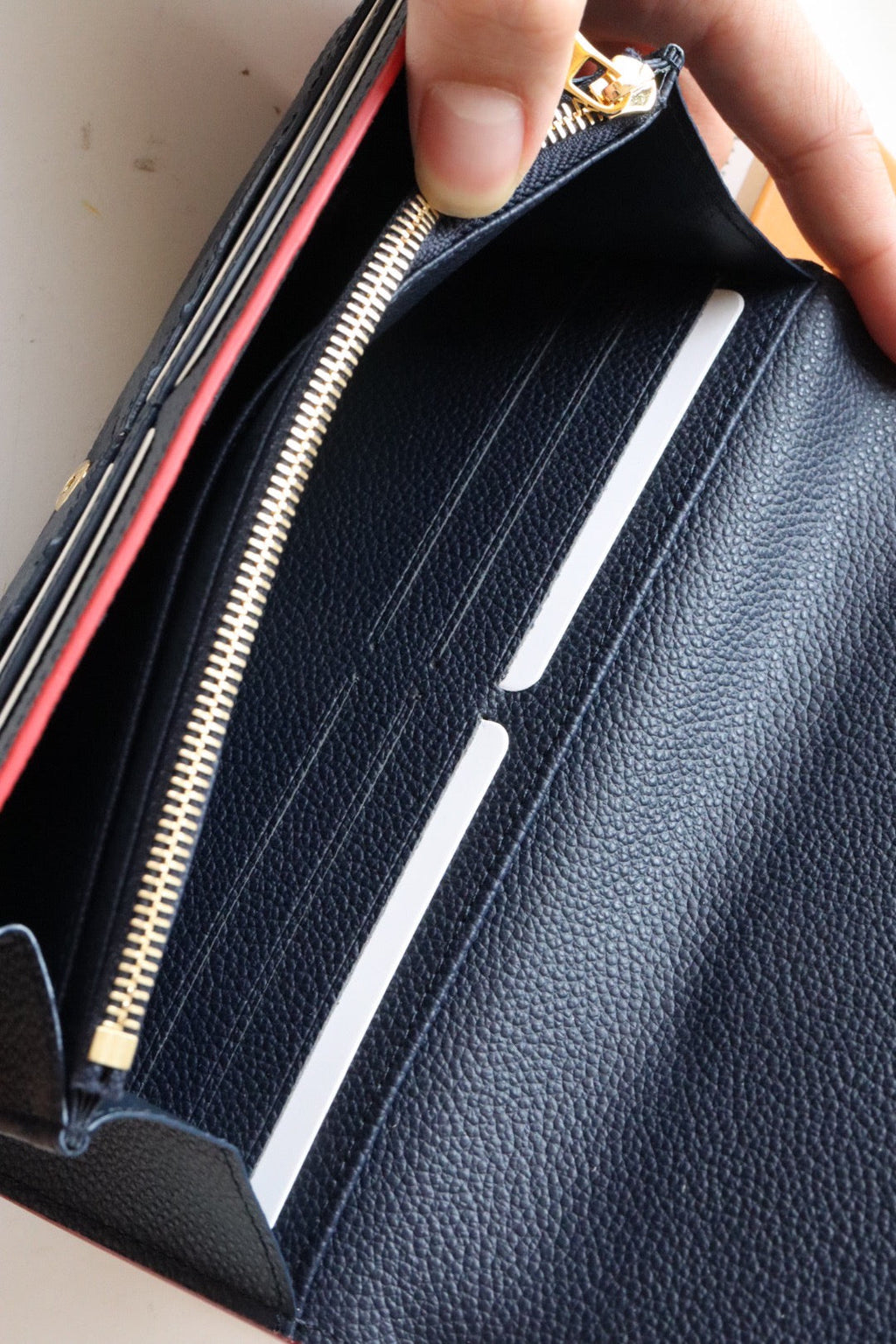 LOUIS VUITTON LV SARAH WALLET MONOGRAM EMPREINTE LEATHER 19CM BLACK RED