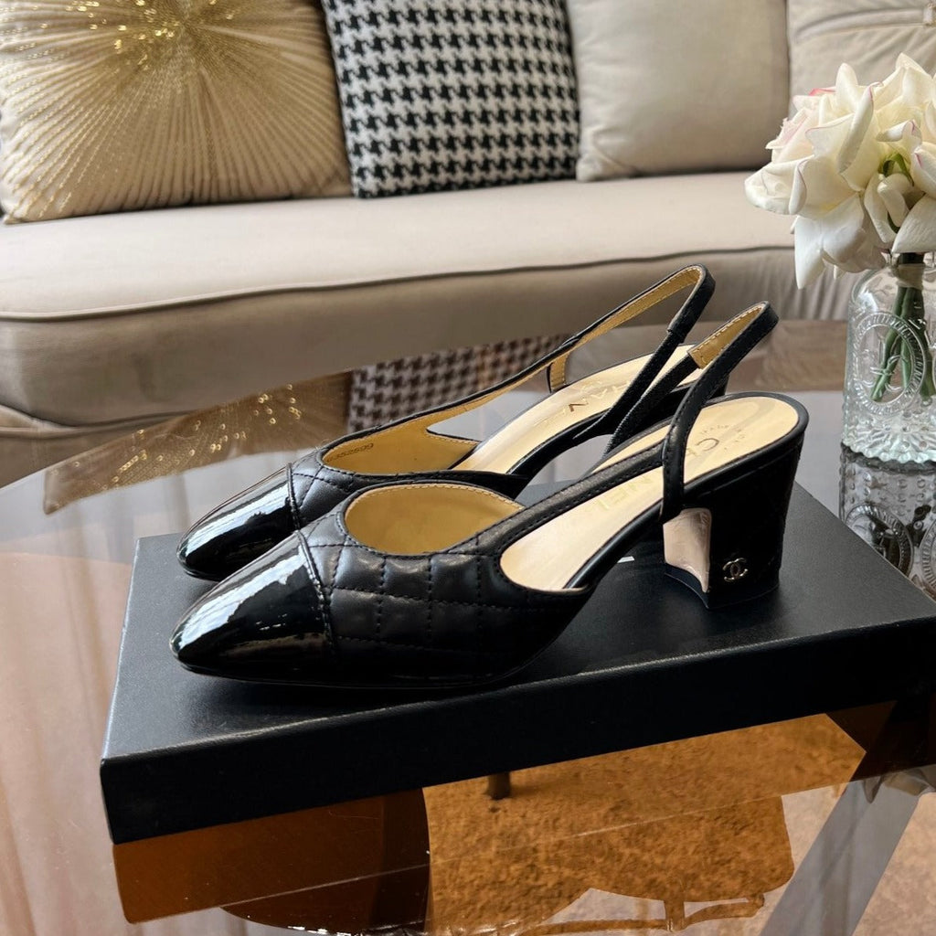 CHANEL slingbacks black quilted calfskin