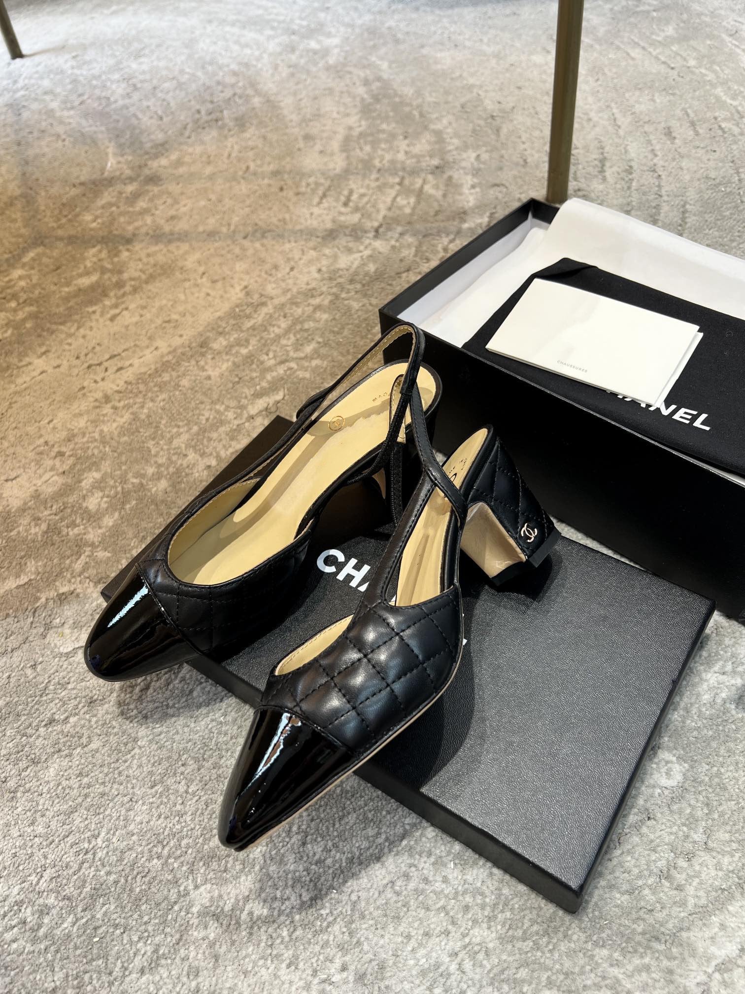 CHANEL slingbacks black quilted calfskin