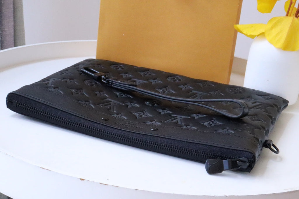 LOUIS VUITTON POCHETTE TO GO 30 MONOGRAM SHADOW