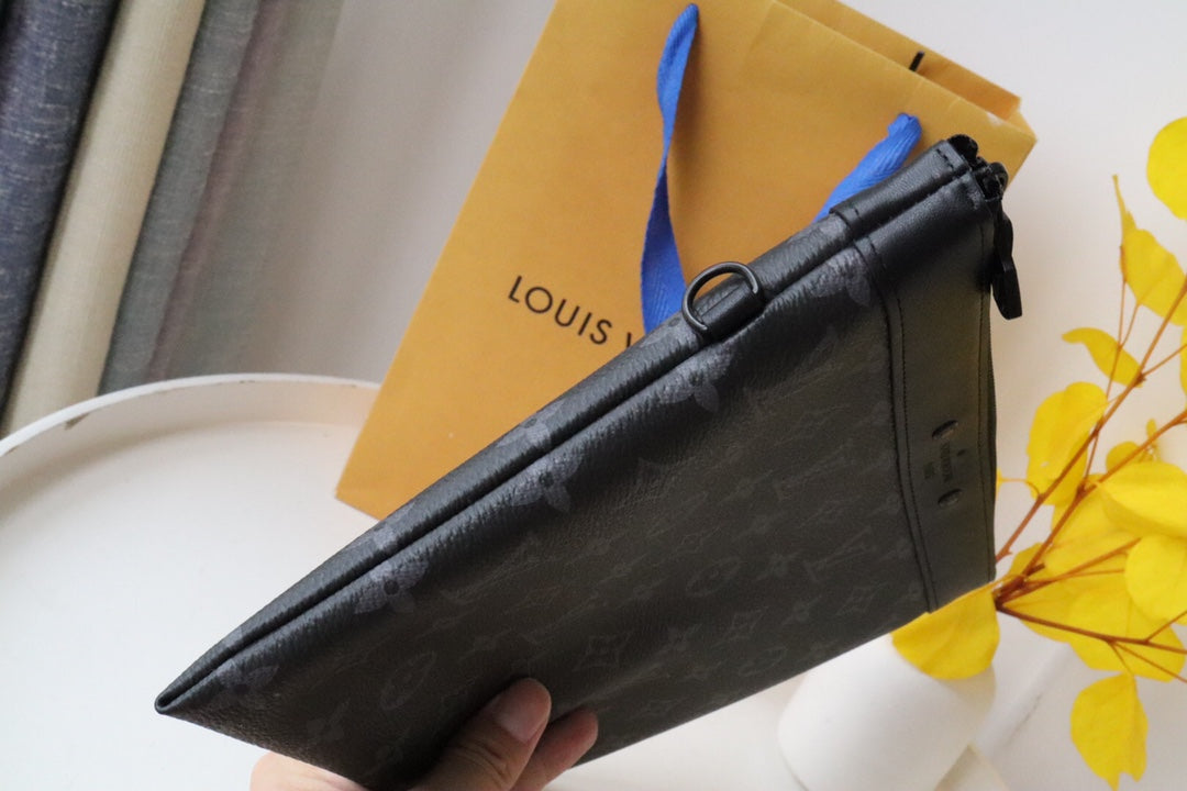 LOUIS VUITTON POCHETTE TO GO 30 MONOGRAM ECLIPSE