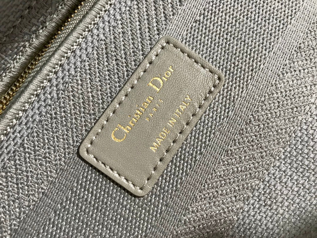 DIOR MEDIUM LADY D-LITE 24 GRAY CANNAGE EMBROIDERY