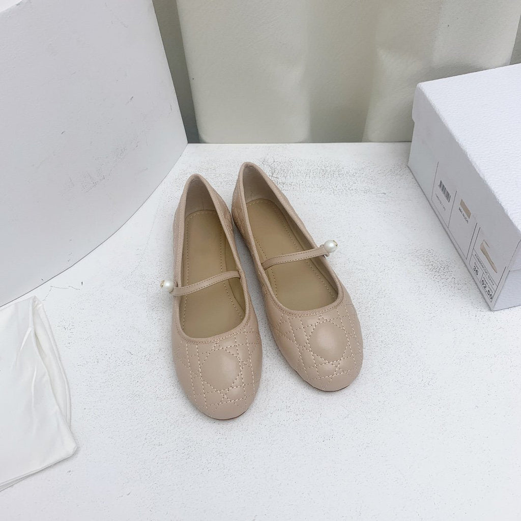 DIOR CD BALLET FLAT BEIGE MOP MIDDLE