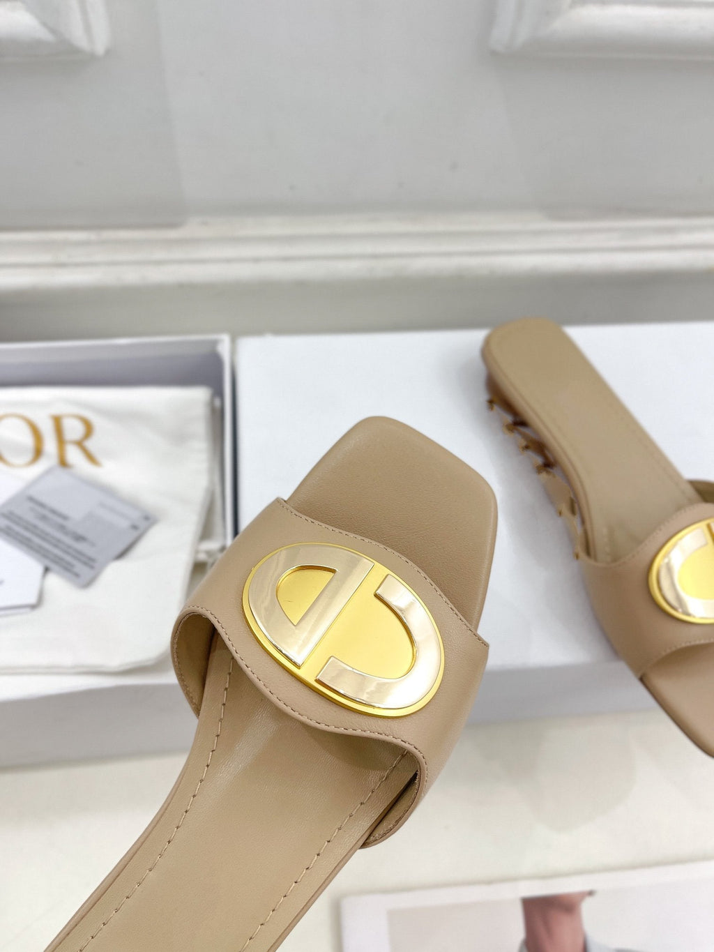 DIOR CD FOREVER HEELED 1.5CM BEIGE