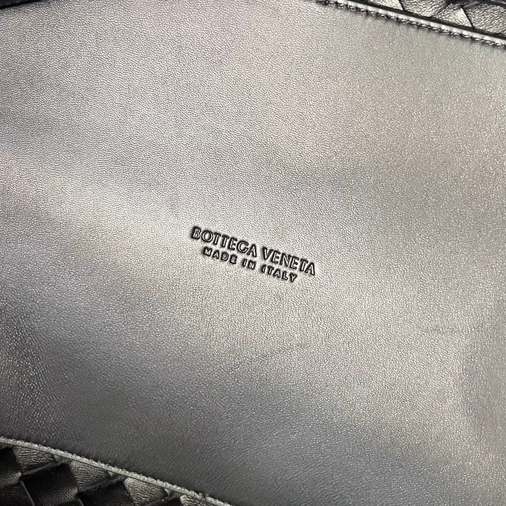 BOTTEGA VENETA LARGE ANDIAMO 45CM BLACK LAMBSKIN