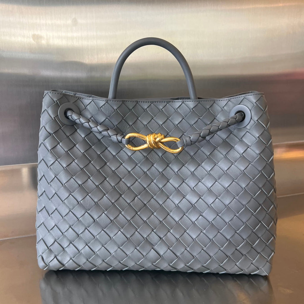 BOTTEGA VENETA MEDIUM ANDIAMO 32CM DARK GREY LAMBSKIN