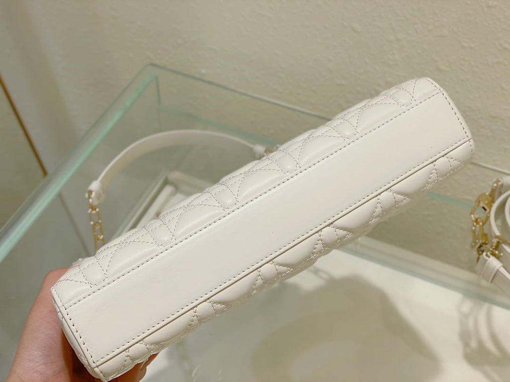 DIOR MEDIUM LADY D-JOY 26 WHITE LAMBSKIN