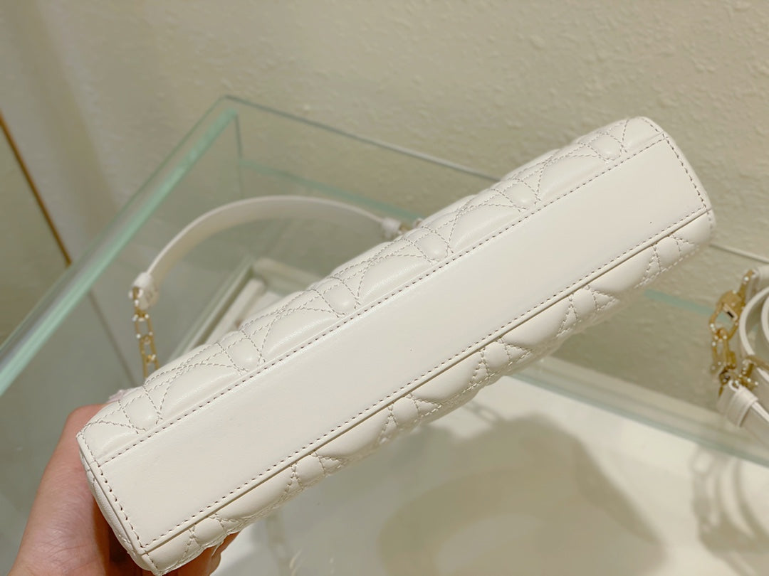 DIOR MEDIUM LADY D-JOY 26 WHITE LAMBSKIN