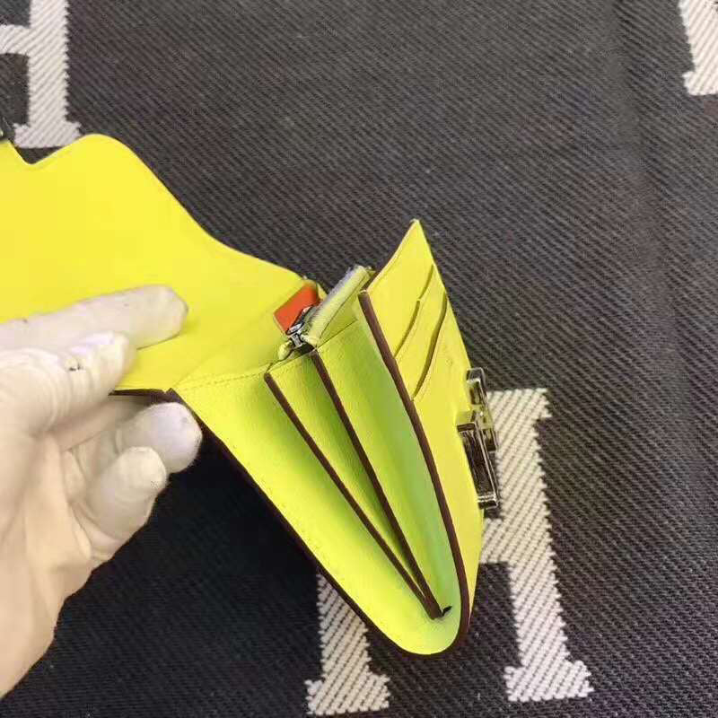 HERMES Constance 13 Lime Epsom Shw